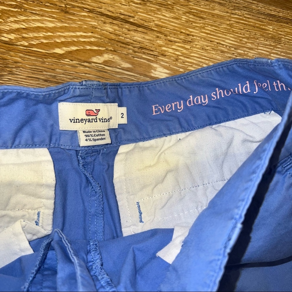 Vineyard Vines Everyday shorts - Picture 3 of 3
